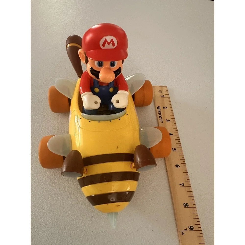 Nintendo Super Mario Bros Mario Bee-Themed RC Toy Car Vehicle MPN 14022STUT1